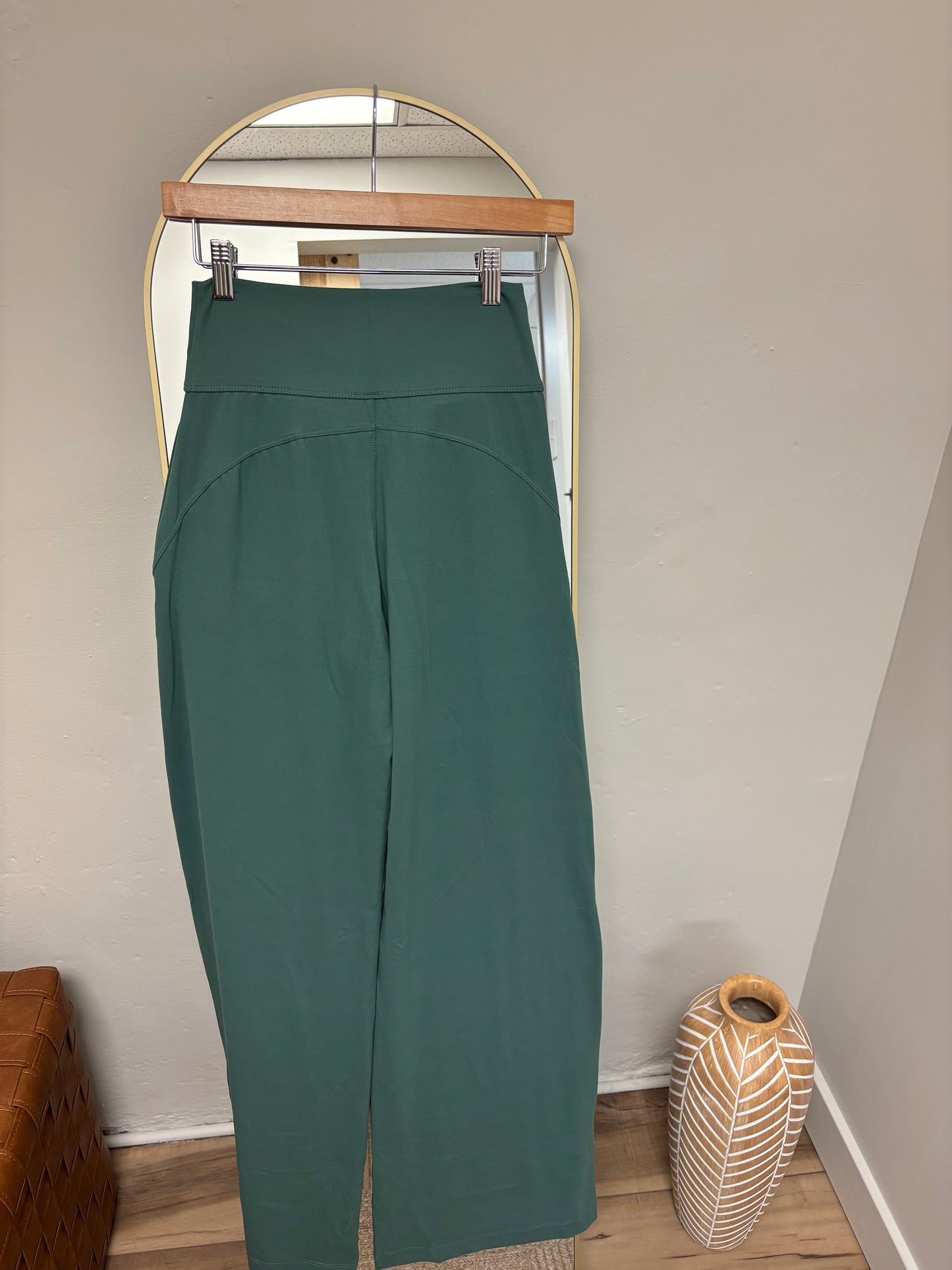 Butter Soft V-Waist Pant