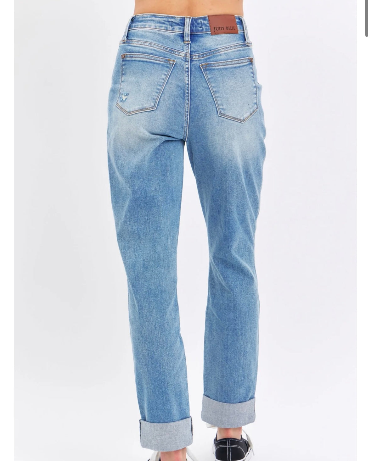 Judy Blue Patch Pocket Destroy Boyfriend Jean