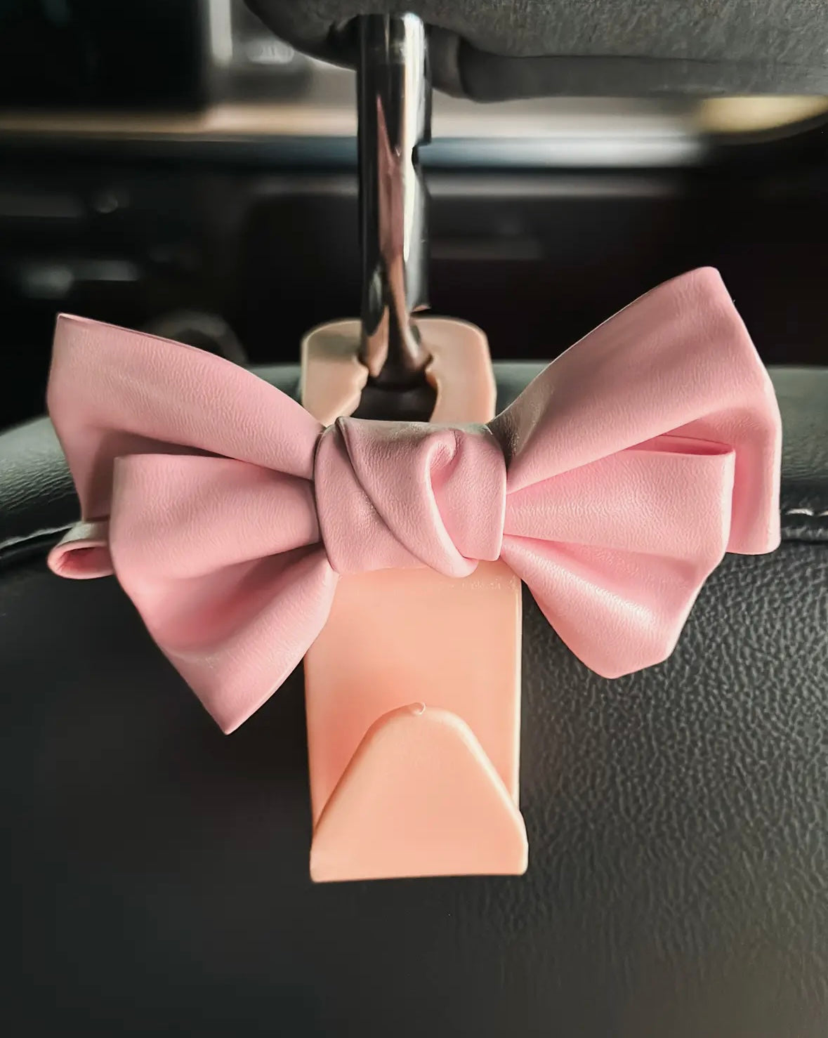 Car Bow Holder